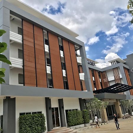 Chantra Hotel Sa Kaeo Bagian luar foto